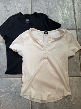 PAIR: BDG Cream Ribbed Henley Layering Top with BDG Black Tee
